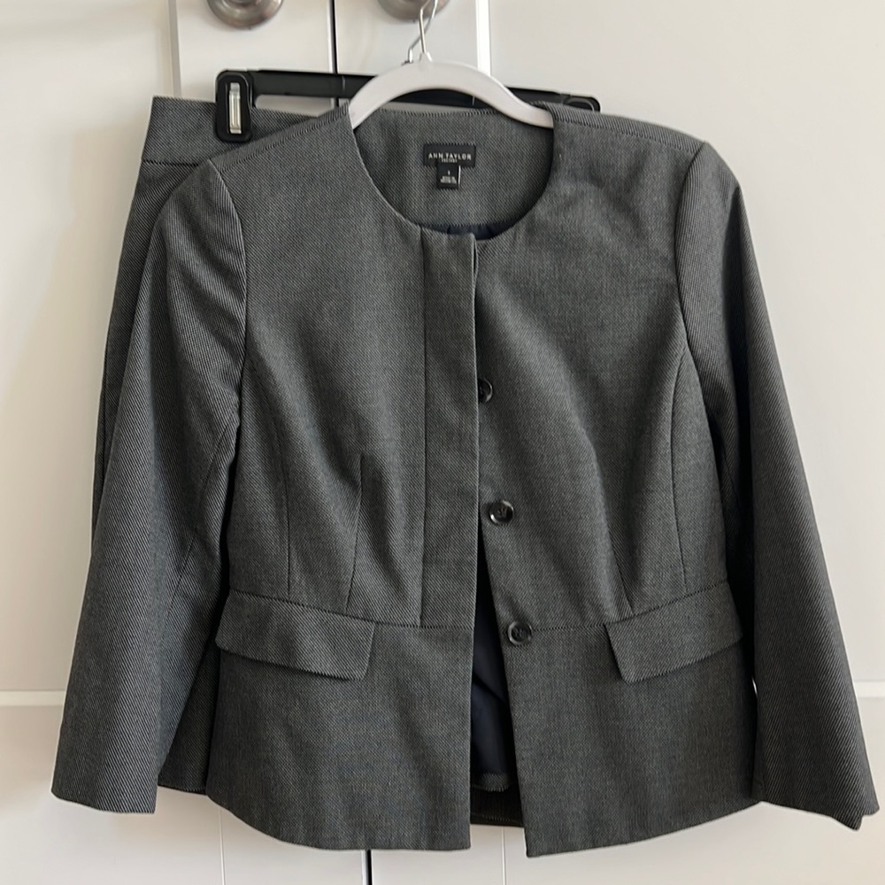 Ann Taylor factory skirt suit